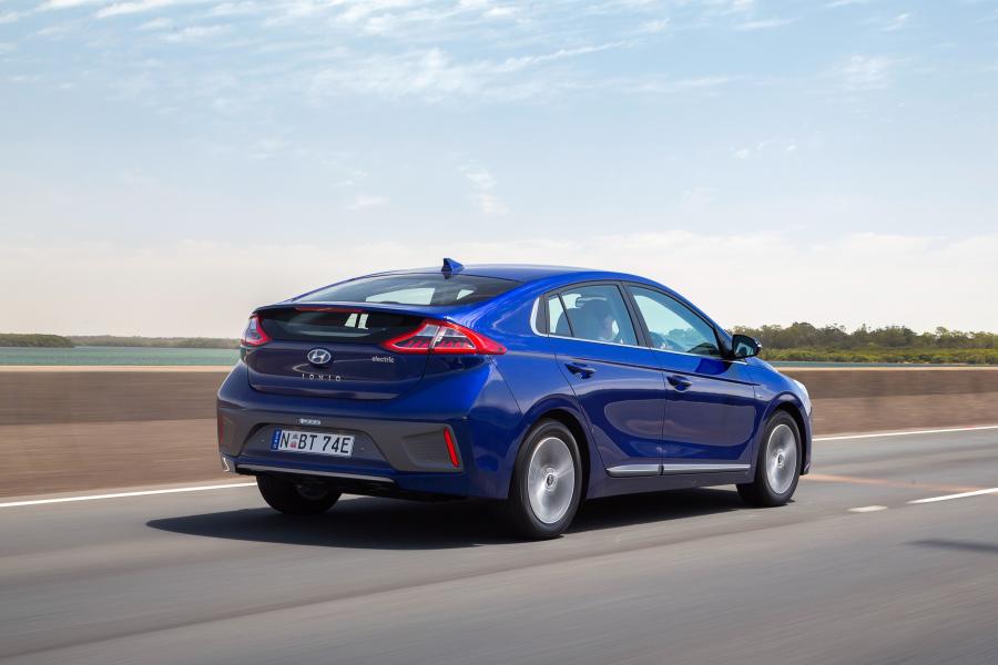  Hyundai IONIQ electric (AE) 2018 года  (AU) (фото 8 из 40)